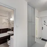 Luxurious, Intimate Getaway Bp