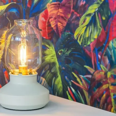 Luxurious, Intimate Getaway Bp *