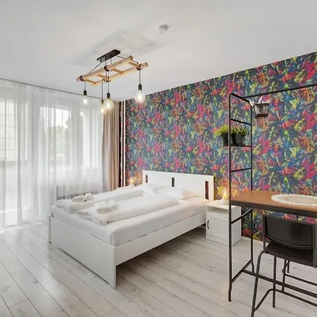 Luxurious, Intimate Getaway Bp *