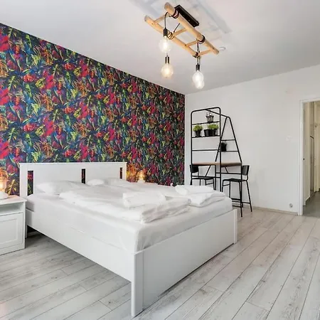 Luxurious, Intimate Getaway Bp Daire Budapeşte