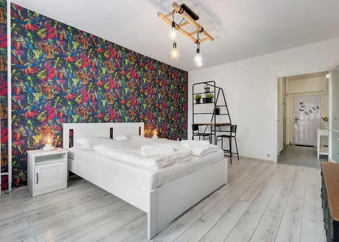 Luxurious, Intimate Getaway Bp דירה בודפשט